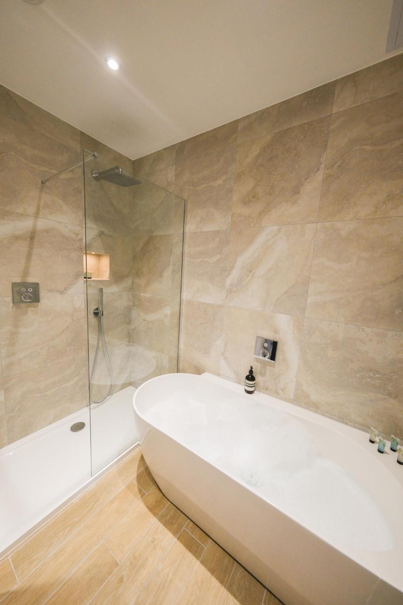 Affittacamere Mulberry House Ongar Esterno foto